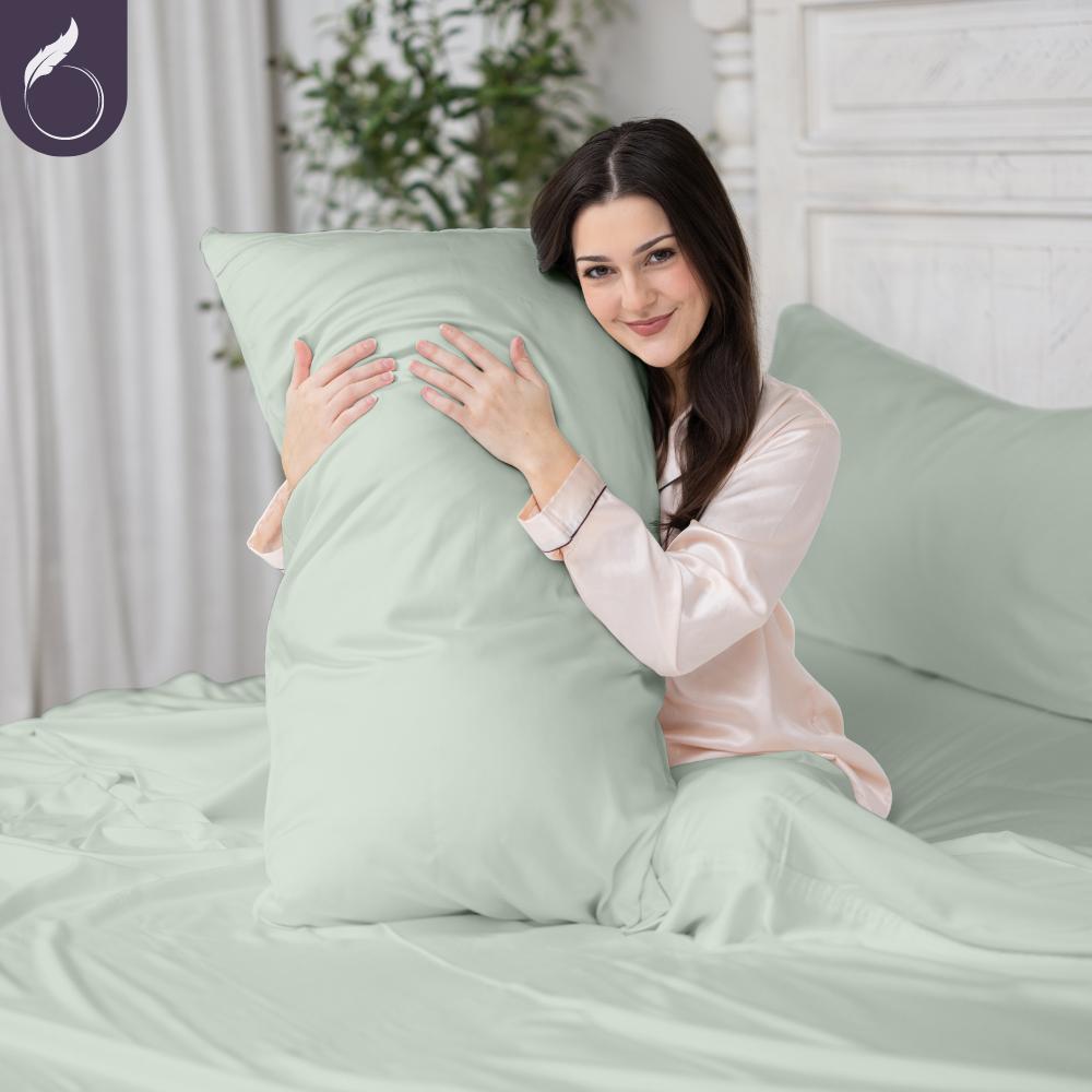 Greenleaf_Bedding_with_Model_1000_x_1000_px_4.jpg